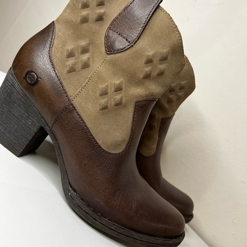 BORN Capri Sz 7.5 Brown Western Combo Suede Leather Side Zip Ankle Boots